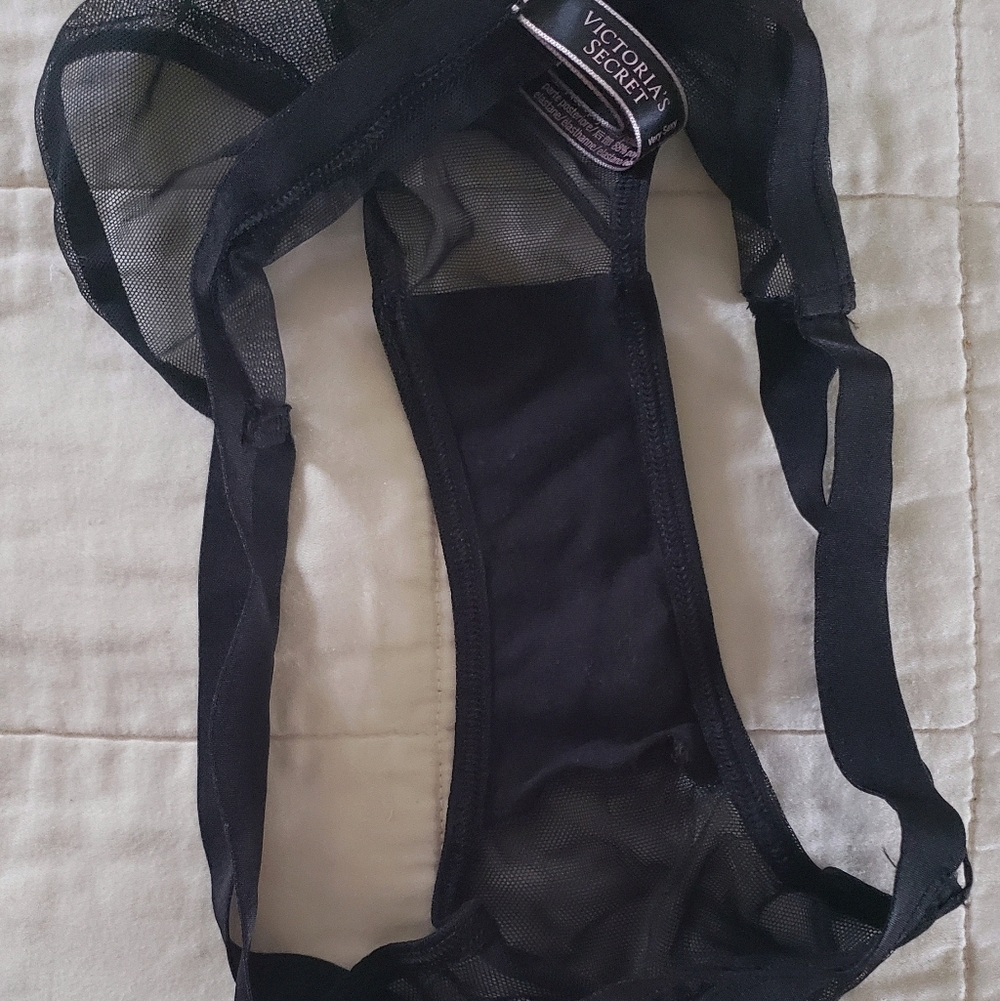 Victoria's Secret Sheer Bra And Panty Set Black 32dd Medium Lingerie - Picture 9 of 9